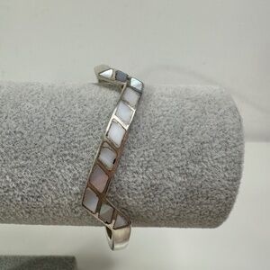 Navajo Flush Mount Mother of Pearl Sterling Silver Cuff Bracelet